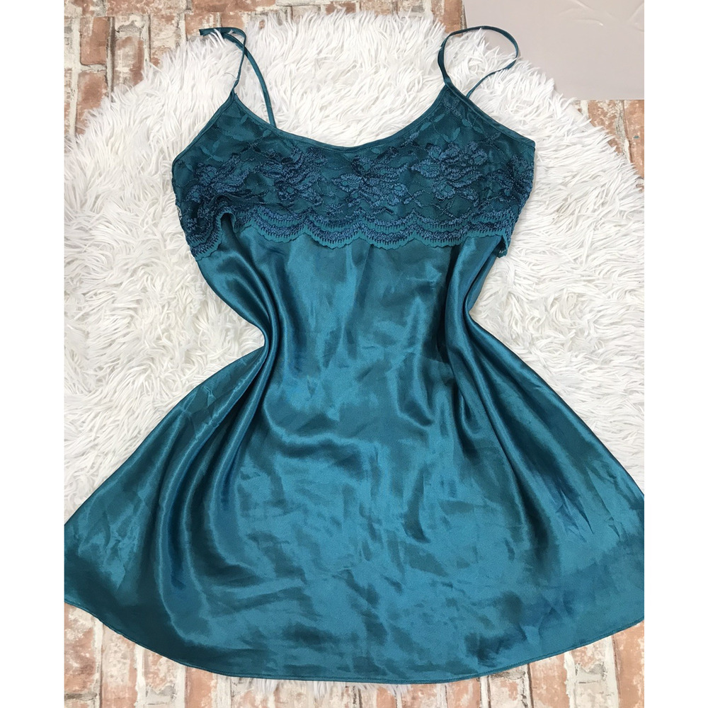 Private Luxuries Green/Blue Shiny Satin Embroidery Lace Trim Nightie Nightgown M